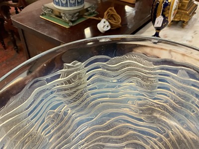 Lot 12 - Lalique Dauphins bowl