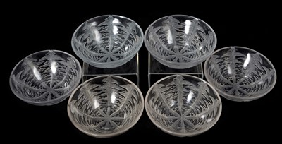 Lot 10 - Suite of six Lalique Pissenlit bowls