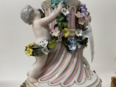 Lot 5 - Pair of Dresden vases and covers