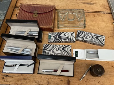 Lot 75 - Group of pens and writing equipment, including a silver pencil, Sheaffer and Waterman pens, etc