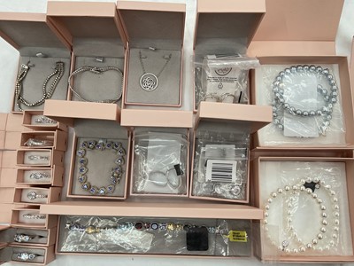 Lot 927 - Group of boxed Diamonique jewellery