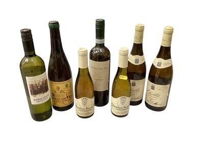 Lot 829 - Assorted wines including two bottles Chablis, two halves Chablis Premier Cru and three other bottles.