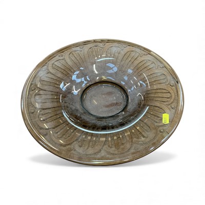 Lot 473 - French Art Glass etched bowl by Verrex.