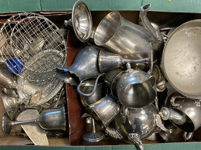 Lot 187 - Collection of silver plate, together with a small silver trophy cup and lid