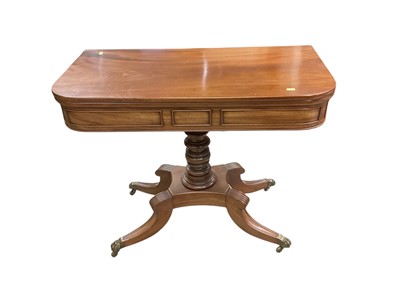 Lot 1413 - Regency mahogany pedestal tea table