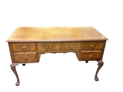 Lot 1416 - Edwardian mahogany kneehole writing desk with gadrooned edge, and five drawers on cabriole legs with ball and claw feet
