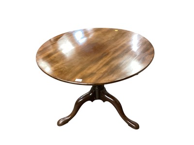 Lot 1446 - Georgian mahogany tripod table.