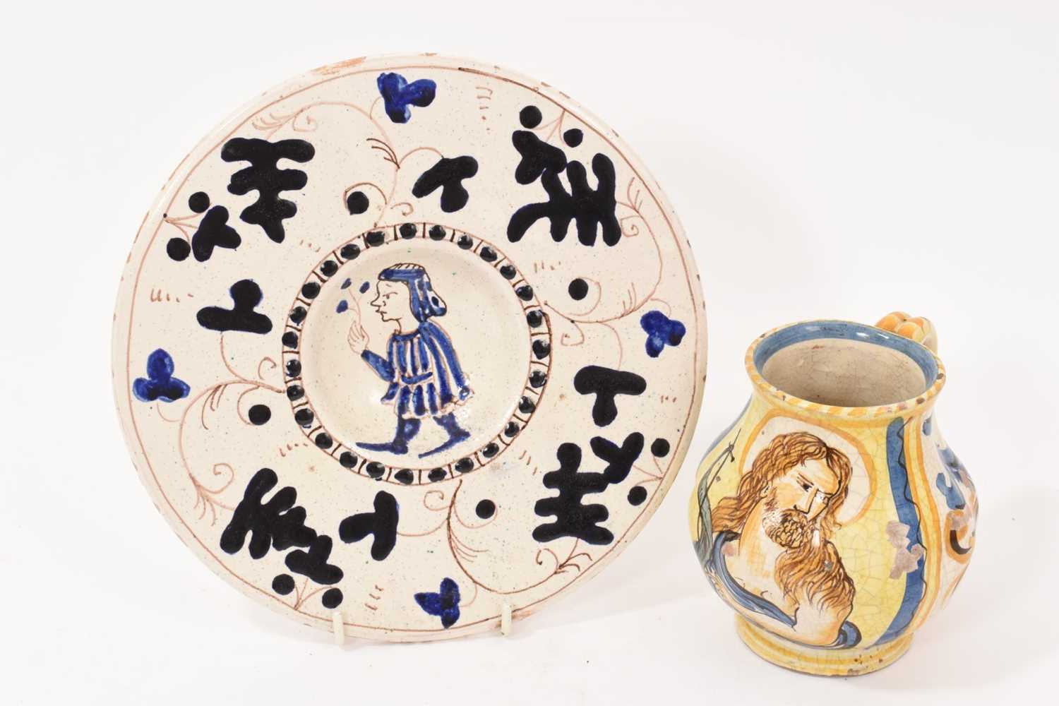 Lot 72 - Two pieces of Italian maiolica