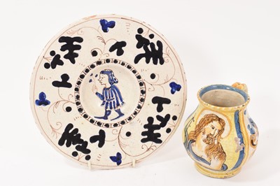 Lot 72 - Two pieces of Italian maiolica