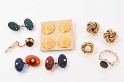 Lot 505 - Pair 9ct gold knot earrings, one 18ct gold cultured pearl earring, sapphire dress ring in white metal setting, pair of oval polished hardstone cufflinks