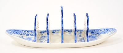 Lot 81 - Early 19th century blue and white Spode toast rack, printed in the Fruit and Flower pattern, impressed and printed 'Spode' marks, 24cm wide