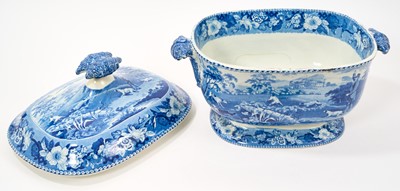 Lot 86 - Large early 19th century blue and white soup tureen and cover, printed with the Gamekeeper pattern, printed pattern mark to base, 37cm across