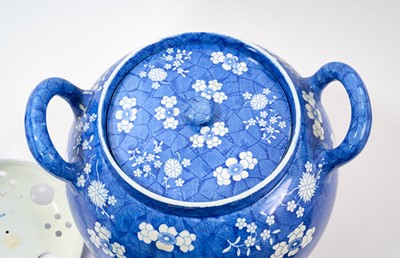 Lot 89 - Early 19th century blue and white Spode pot pourri of very large size, of ovoid form with pierced and internal covers, printed in Marble, Cracked Ice and Prunus, 36cm high