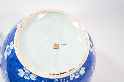 Lot 89 - Early 19th century blue and white Spode pot pourri of very large size, of ovoid form with pierced and internal covers, printed in Marble, Cracked Ice and Prunus, 36cm high