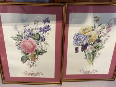 Lot 5142 - Group of pictures and prints