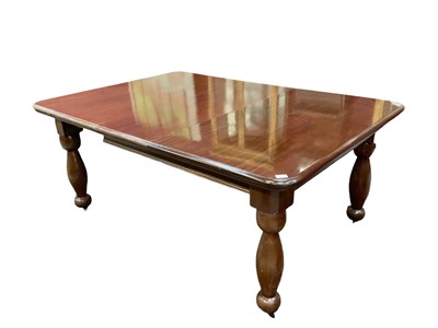 Lot 1328 - Large Victorian mahogany extending dining table