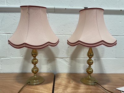 Lot 5057 - Group of lighting, including brass lamps