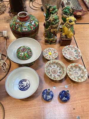 Lot 5058 - Group of Chinese and Japanese ceramics, including foo dog incense holders, Thai market pieces, etc