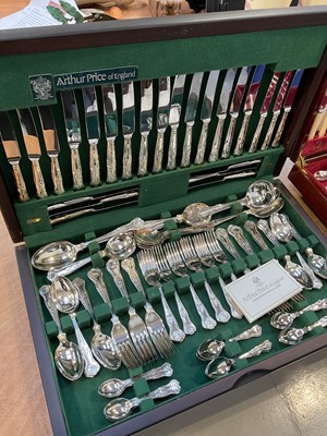 Lot 5061 - Arthur Price silver plated 12-person canteen of Kings pattern cutlery, another canteen and some other flatware