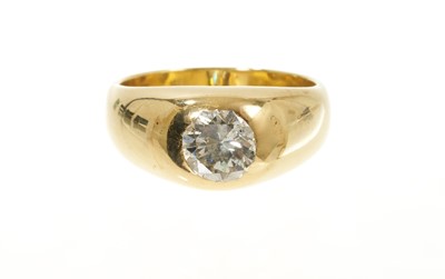 Lot 506 - Gentlemen's diamond single stone ring with a brilliant cut diamond estimated to weigh approximately 1.5cts