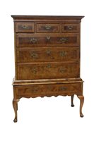 Lot 1318 - Early 18th century walnut crossbanded and...