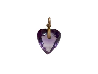 Lot 406 - Edwardian amethyst heart shape pendant