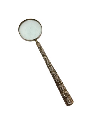 Lot 328 - Magnifying glass, with Indian white metal handle