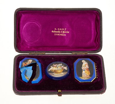 Lot 412 - 19th century Italian micromosaic panel depicting a lady in traditional costume, 39mm x 30mm, in a yellow metal clasp mount, the pair to it is damaged and incomplete, in fitted case, together wit...