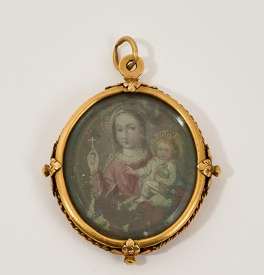 Lot 855 - 19th century Continental devotional reliquary pendant
