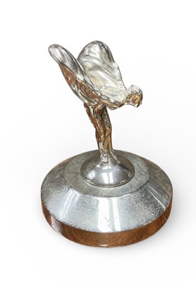 Lot 11 - Rolls-Royce Ghost-type Spirit of Ecstasy car mascot on associated chrome desk stand. The mascot 8.6cm high.