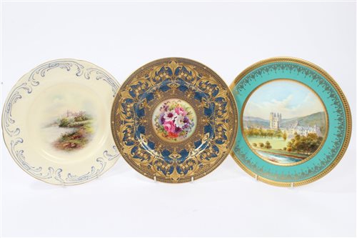 Lot 70 - 1930s Royal Worcester cabinet plate finely...