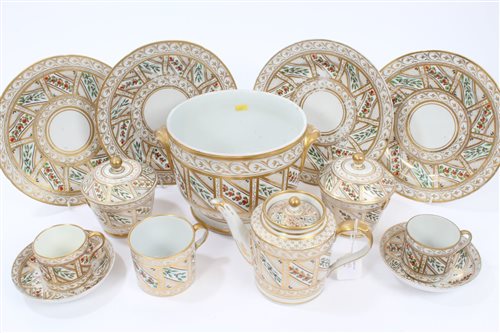 Lot 155 - Early 19th century English, possibly Coalport,...