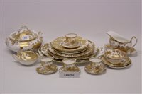 Lot 171 - Good quality Royal Crown Derby Gold Aves...