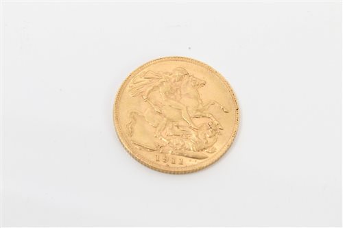 Lot 1243 - George V gold sovereign - 1911