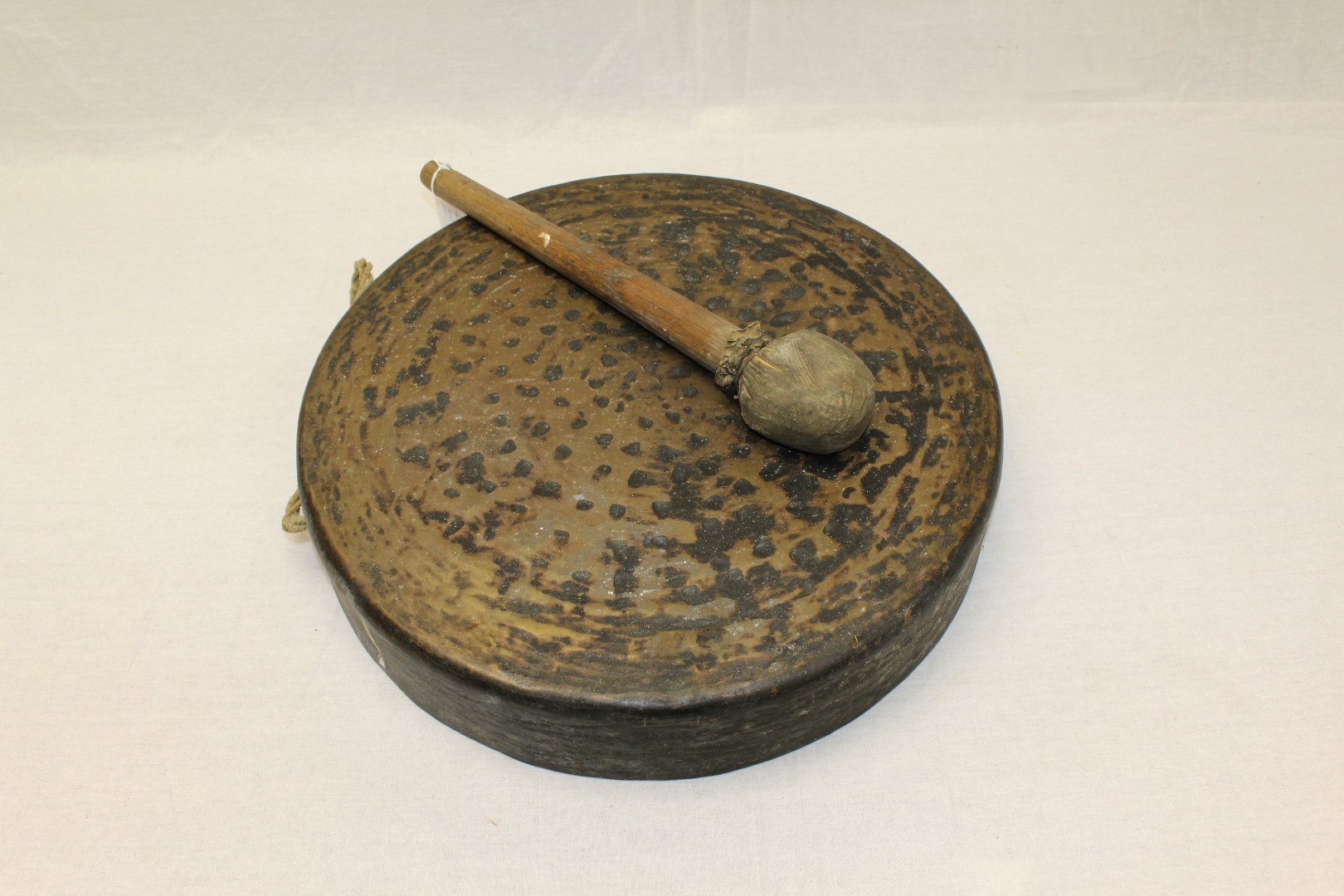 Lot 1728 - Large antique bronze gong and striker,