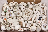 Lot 98 - Collection of crested china - various...