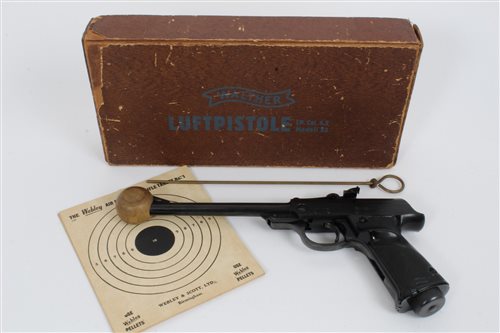 Lot 1750 - Walther LP53 target air pistol, .177 calibre,...