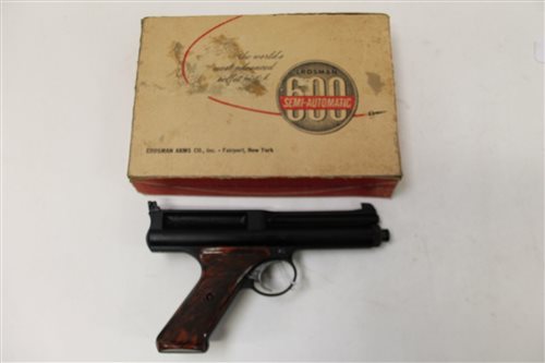 Lot 1527 - Crosman 600 .22 calibre 10-shot CO2 powered...