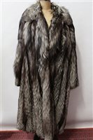 Lot 3074 - Ladies' fox fur long-length coat