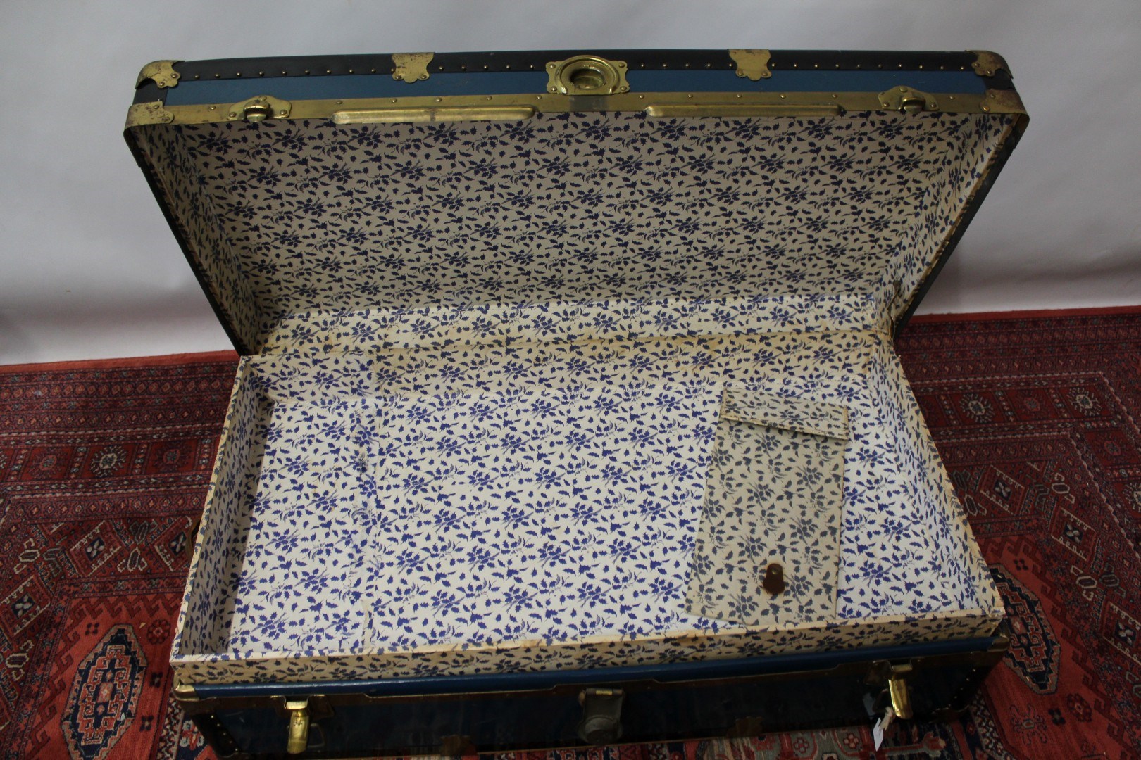 Lot - LOUIS VUITTON STEAMER TRUNK Exterior with all over LV