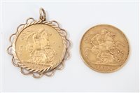 Lot 3237 - Victorian gold Sovereign - 1891, in gold (9ct)...