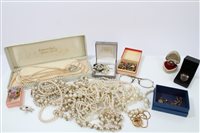 Lot 3249 - Costume jewellery - including simulated pearls,...