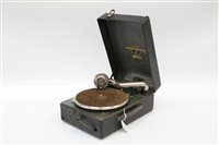 Lot 3692 - Columbia Grafonola 100 wind-up gramophone,...