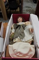 Lot 2728 - Dolls by Leonardo, large size - The Elite...