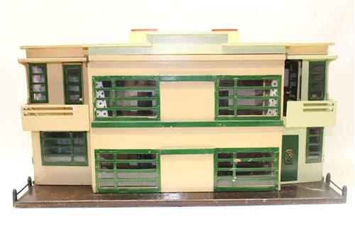 Lot 2755 - Dolls' House - 1920s - flat roof, painted...