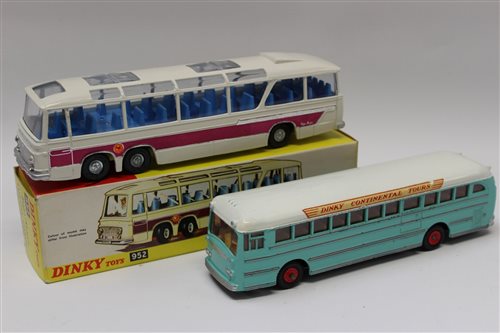 Lot 2794 - Dinky Vega Major Luxury Coach no. 952, boxed,...