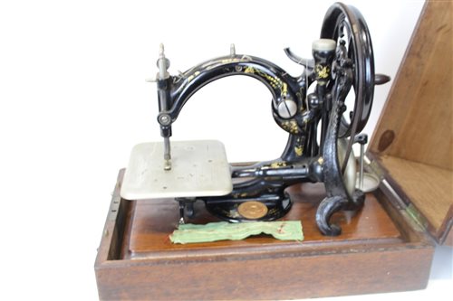 Lot 3575 - Victorian Willcox & Gibbs sewing machine in a...