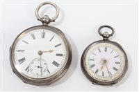 Lot 3299 - Victorian silver cased pocket watch, movement...