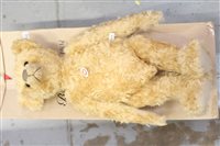 Lot 2822 - Teddy Bear - Steiff 'Barle' 404153, boxed with...