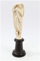 Lot 885 - Late 19th century Continental carved ivory...